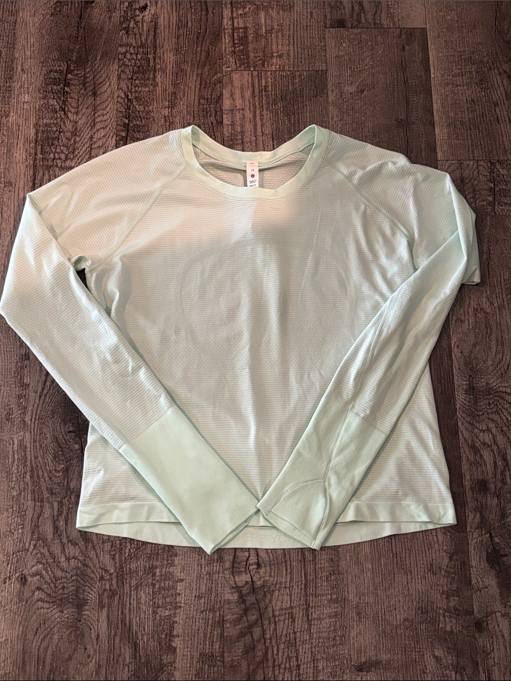 Lululemon Swiftly Tech Long Sleeve - Waist Length - Light Green - Size 12